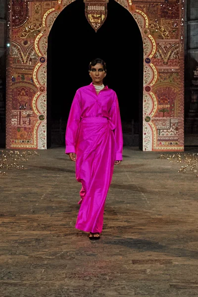 Look 61